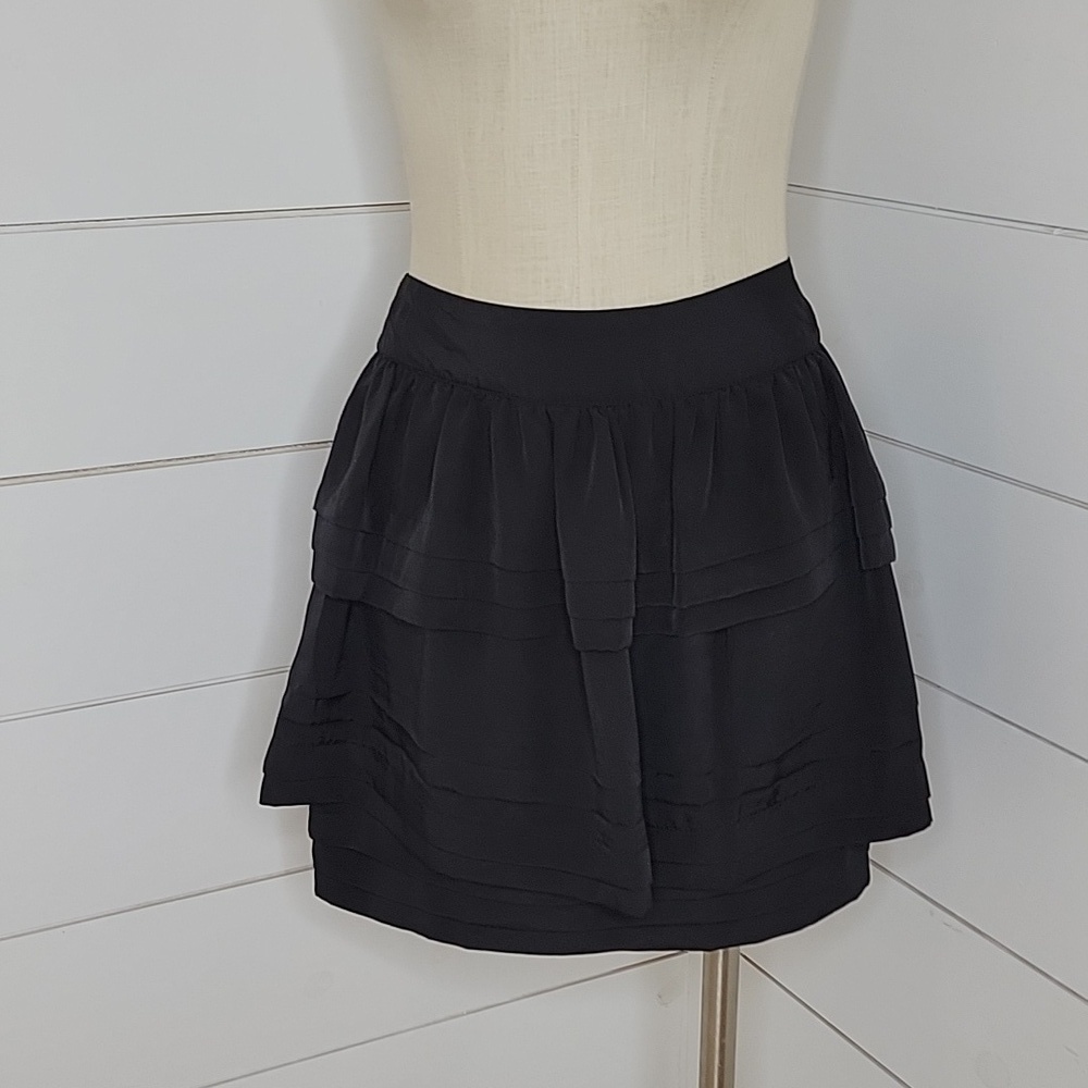 KIMICHI BLUE size 10 black tiered mini skirt urban outfitters